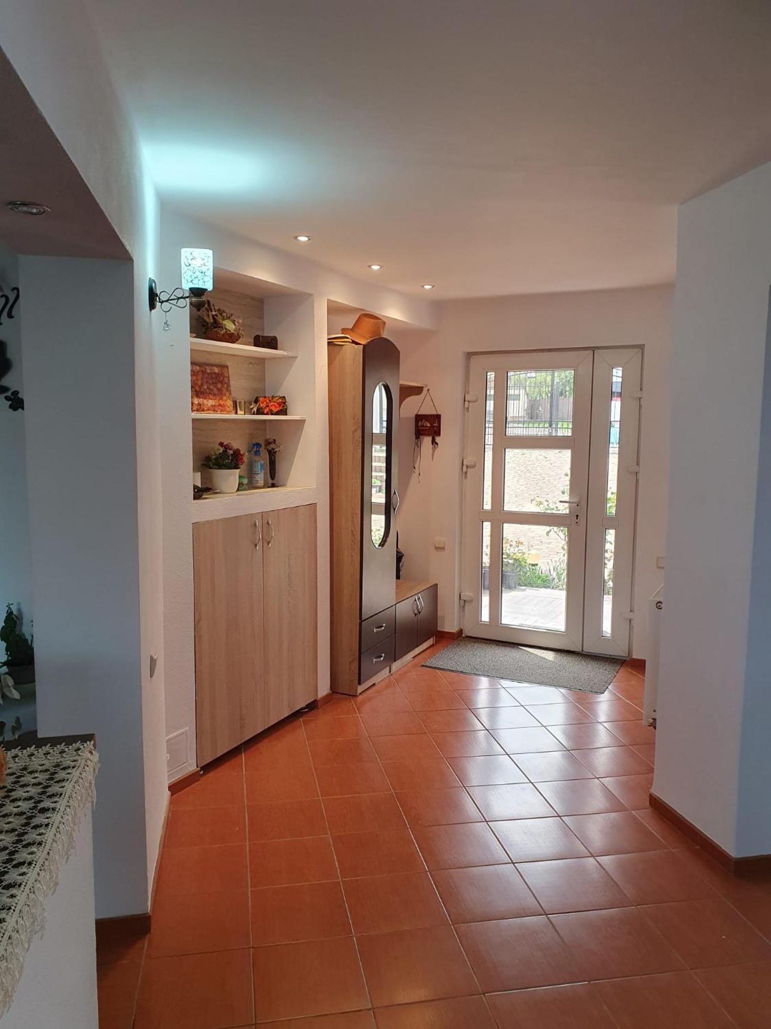 Edelweiss Ilinca Apartamento Zărneşti Exterior foto