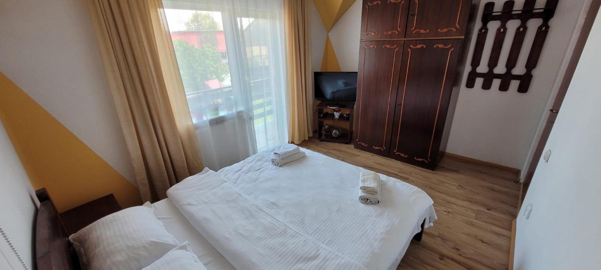 Edelweiss Ilinca Apartamento Zărneşti Exterior foto